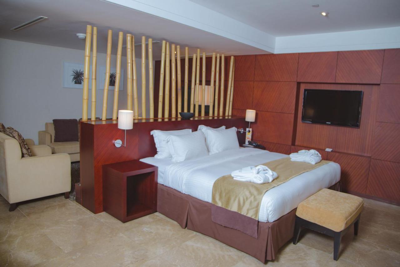Hotel De Convencoes De Talatona Hcta Luanda Esterno foto