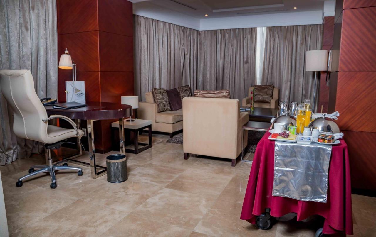 Hotel De Convencoes De Talatona Hcta Luanda Esterno foto